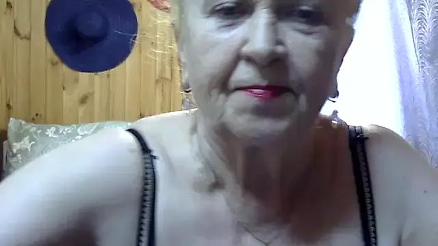 Emma52610 from StripChat
