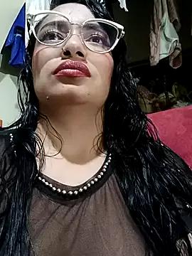 Emma_- from StripChat