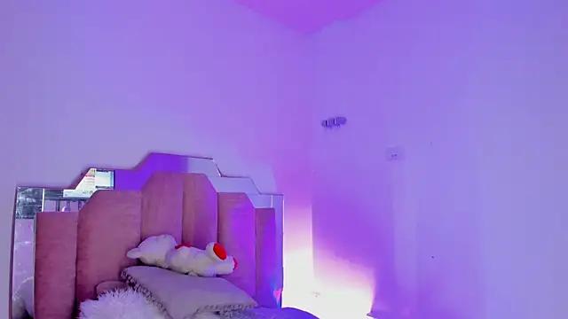 Emma_033 from StripChat