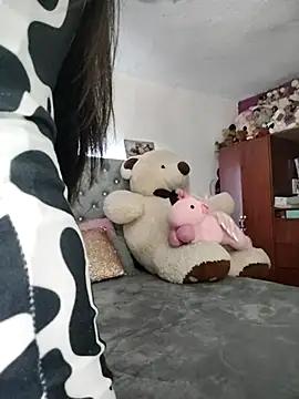 Emma__Smiith from StripChat
