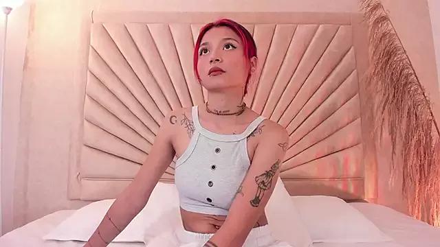 Emma_duff from StripChat