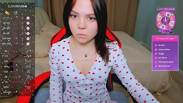 Emma_Enina webcams show profile image 