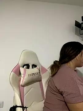 emma_hot2006 from StripChat
