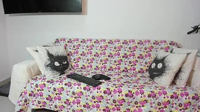 Emma_Jnes webcams show profile image 