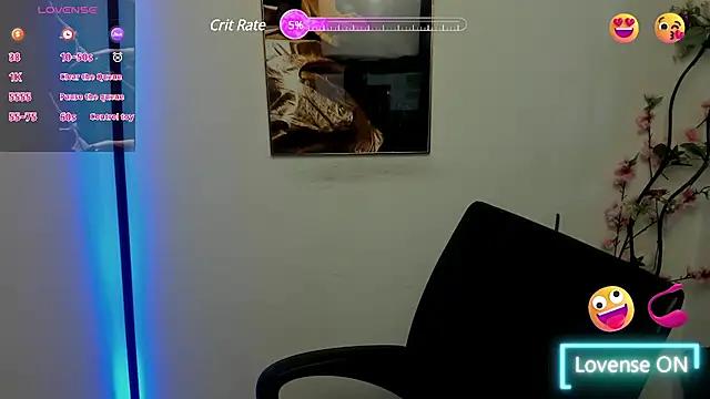 emma_luv777 from StripChat