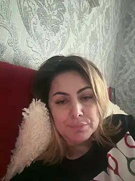 Emma_roqueen from StripChat