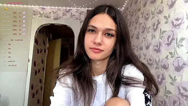 Emma_Shy_but_Shine from StripChat is Freechat