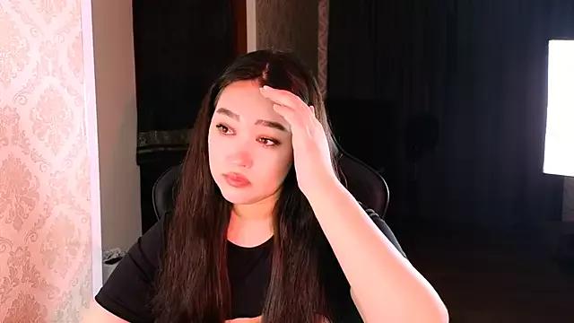 Emma_Uilson from StripChat