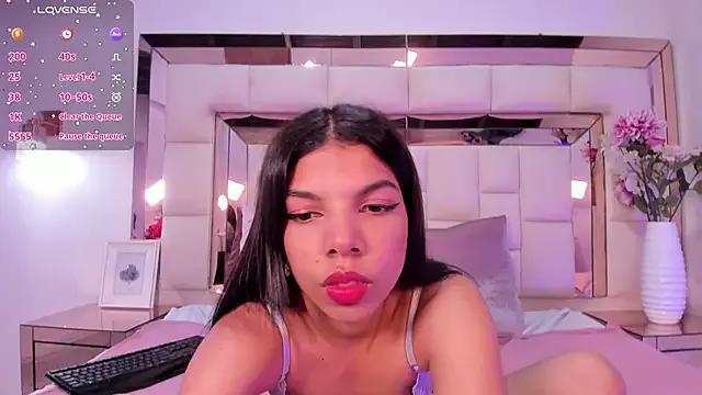 Emma_waltonn webcams show profile image 