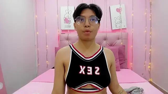 Emmaa_Lex from StripChat
