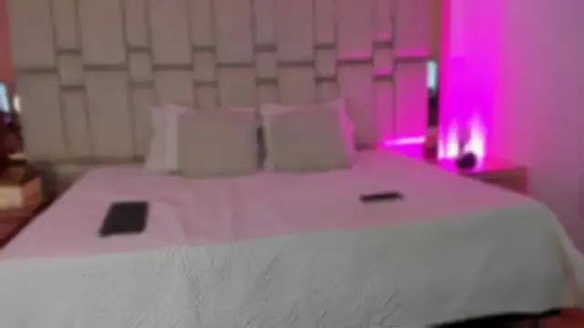 EmmaBeel from StripChat