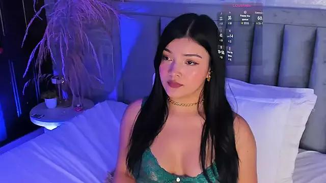 EmmaBlossom from StripChat is Freechat