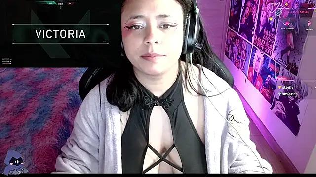 Emmachan19 from StripChat