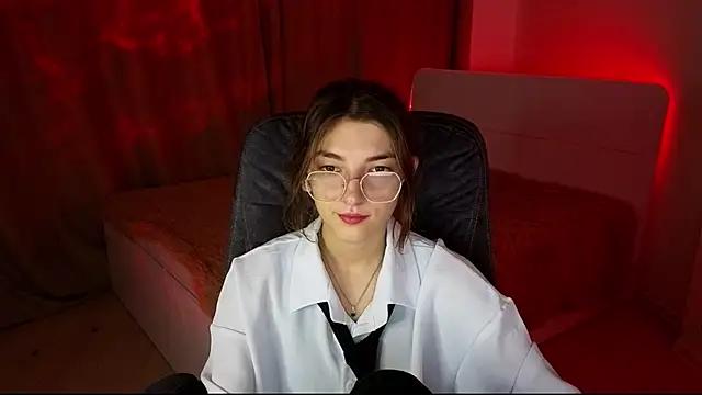 EmmaCherry7 from StripChat
