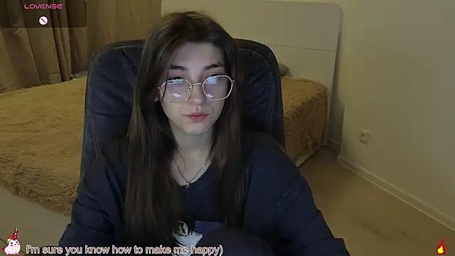EmmaCherry7 from StripChat