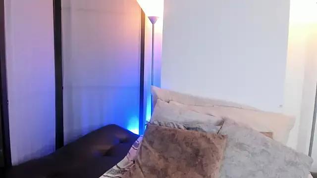 EmmaCollemann from StripChat