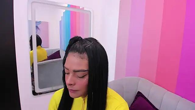EmmaEbony_ from StripChat