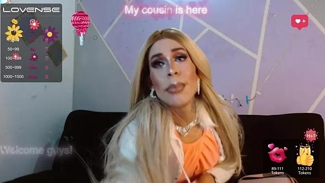 emmafox_ls from StripChat