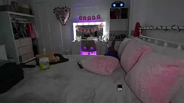 Dirty chat webcam: explore liveshows with versed models, from laying bare to fetishes, in a variety of sexy free adult webcams.