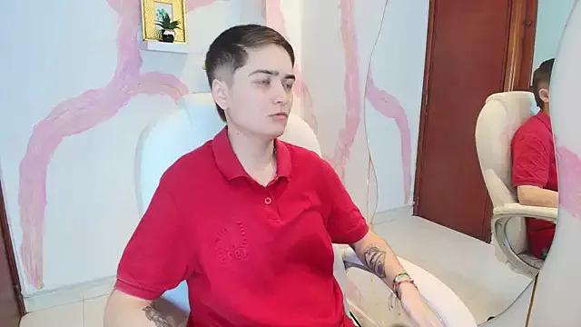 Emmajhonss from StripChat