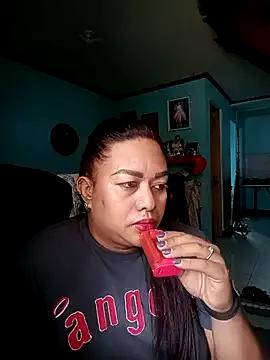 EmmaKantutera from StripChat is Freechat