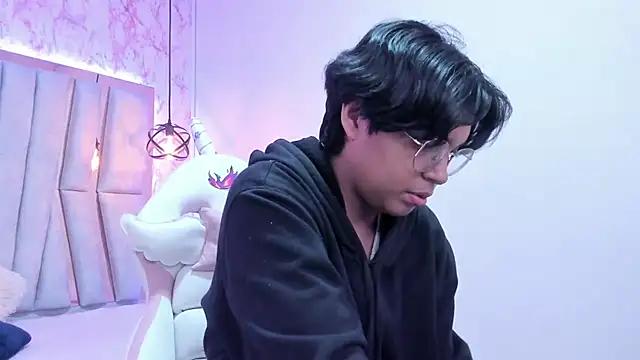 Emmapark_ from StripChat