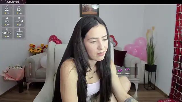 Emmapmg from StripChat