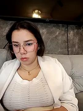 EmmaSulivan from StripChat
