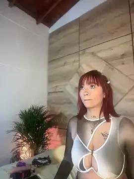 EmmaTapias from StripChat
