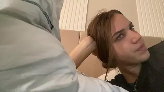 EmmaWilliams_ from StripChat is Freechat