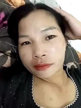 EmMay123 from StripChat is Freechat