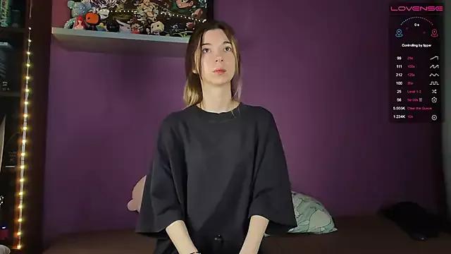 EmmieBlade from StripChat