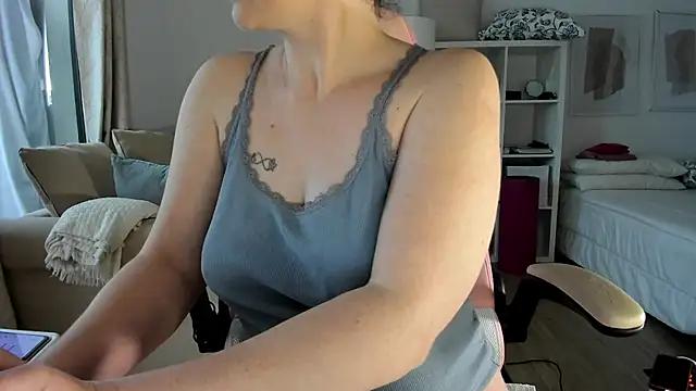 emmita69_ from StripChat