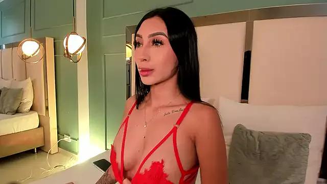 emmma_smith from StripChat is Freechat