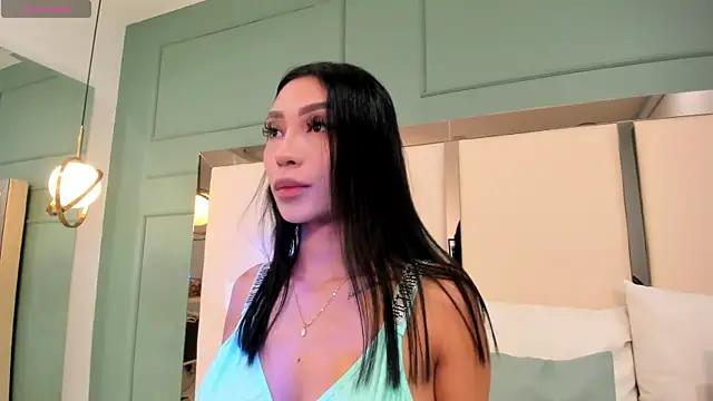 emmma_smith from StripChat