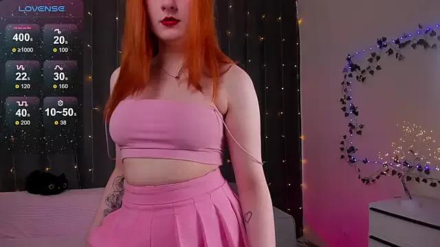 EmmyStar_ from StripChat