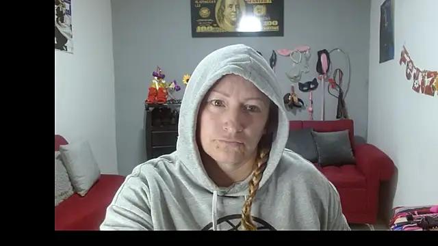 emperabigbootybigass from StripChat