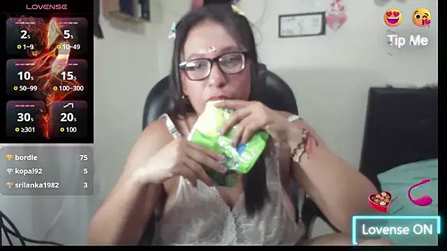 Emy_princesa webcams show profile image 