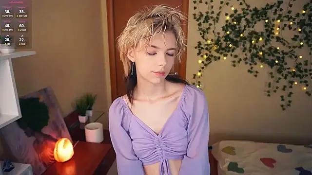EngelAlman from StripChat