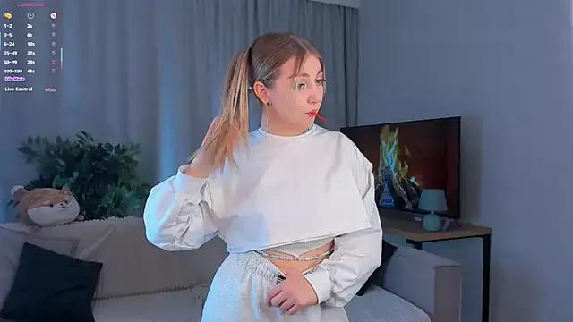 EngelBouler from StripChat