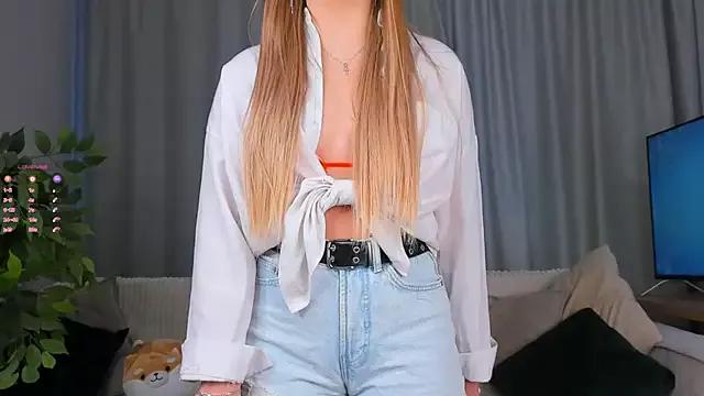 EngelBouler from StripChat