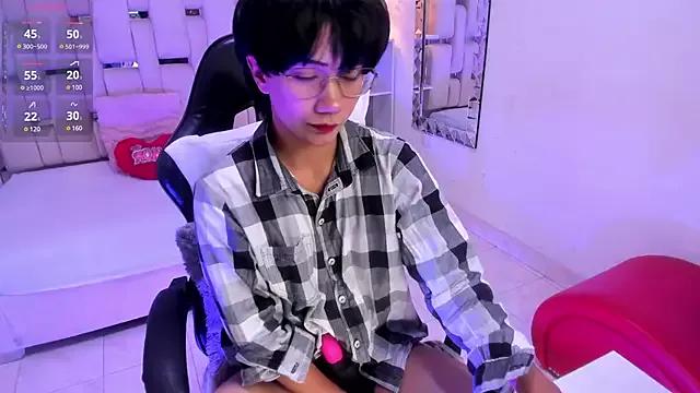 Eriol_ webcams show profile image 