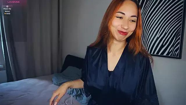 ErleneEggett from StripChat is Freechat