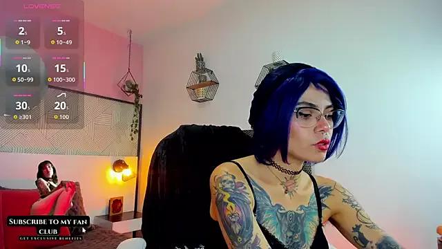 Esmeralda_CO from StripChat