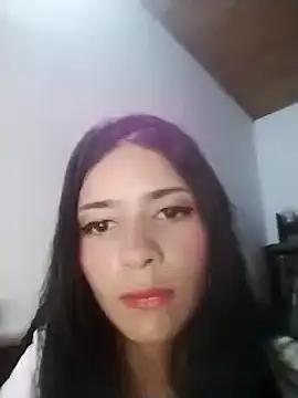 Esmeralda_latina from StripChat