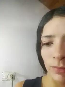 Esmeralda_latina from StripChat