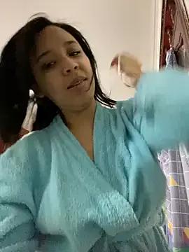 Esmeraldagh_ from StripChat