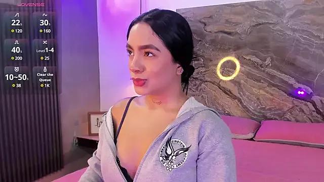 Estefy_gomez09 from StripChat