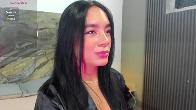 Estefy_gomez09 from StripChat