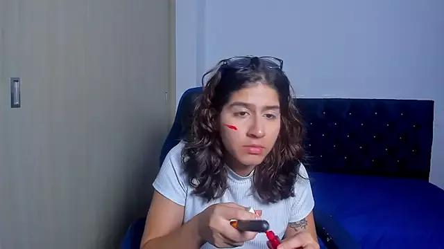 Estela_rousse webcams show profile image 